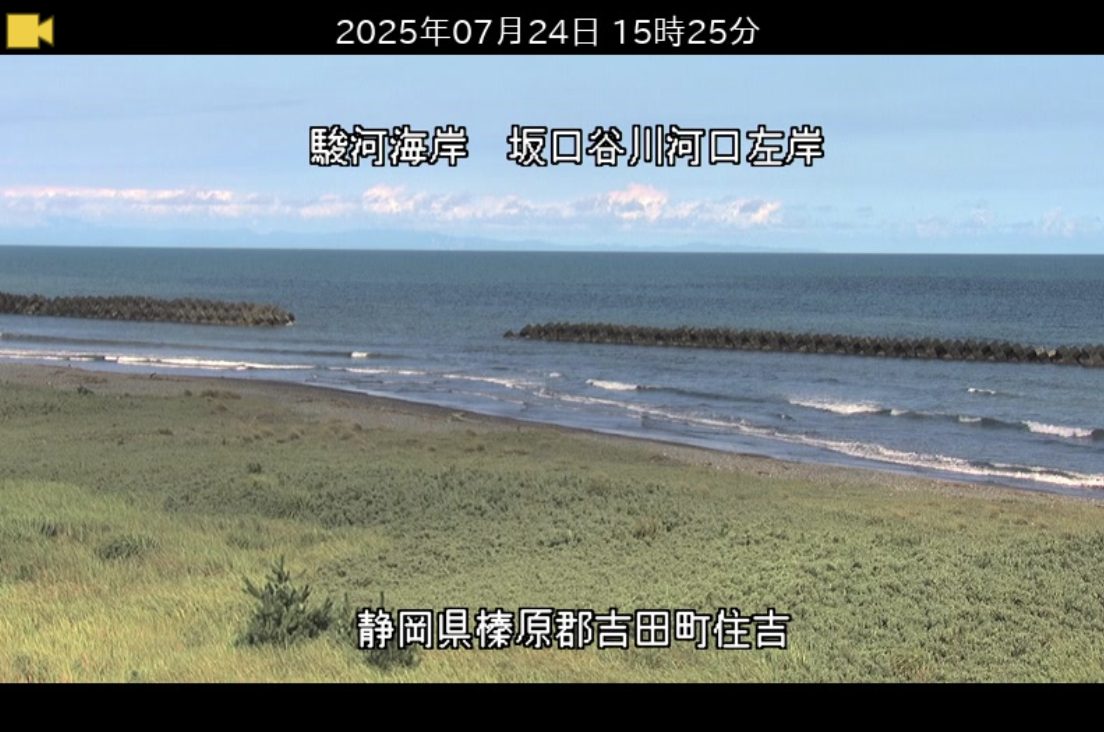 バカナガレージ前